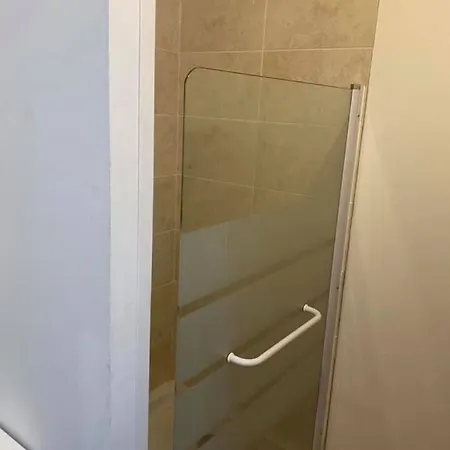 Studio In Family Building 아파트